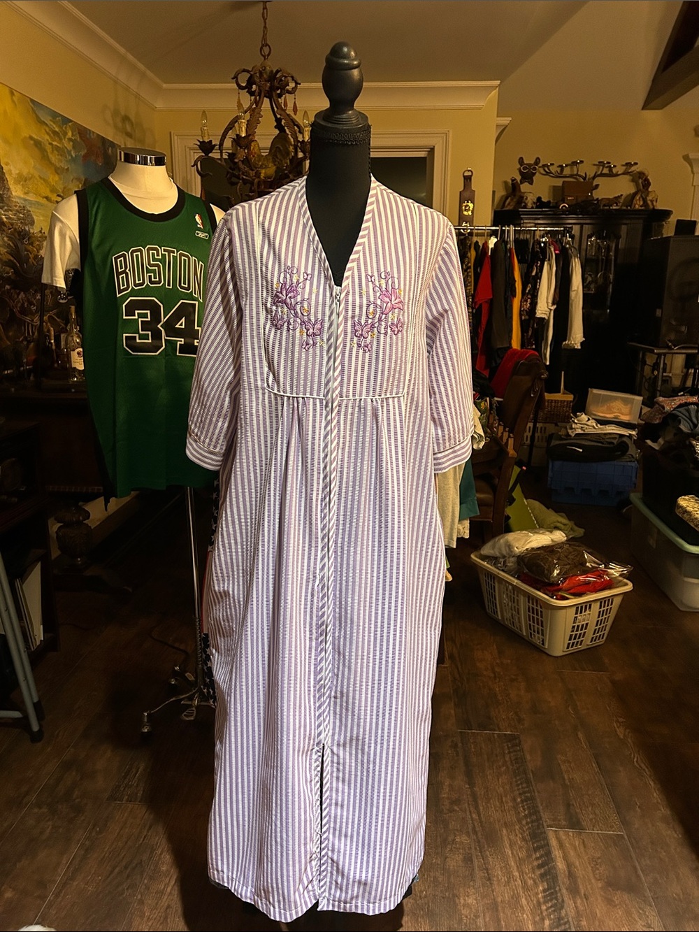Collections Etc Sz M Striped Lavender Embroidered Maxi Kaftan- MuMu